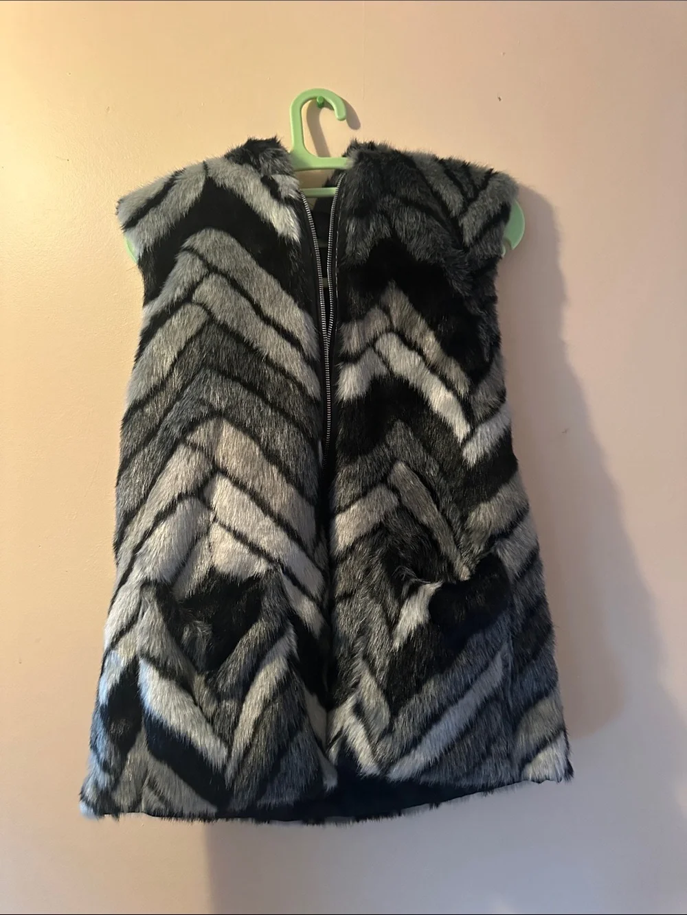 Steve Madden Black and Gray Faux Fur Vest